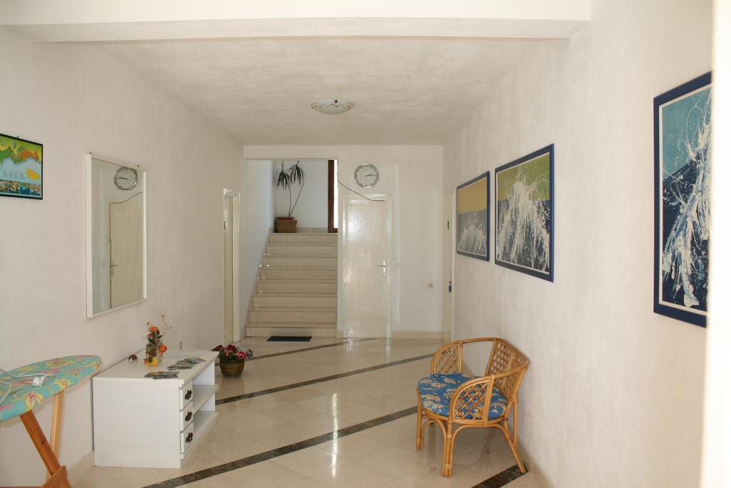 Apartments Jagoda Бол Екстер'єр фото